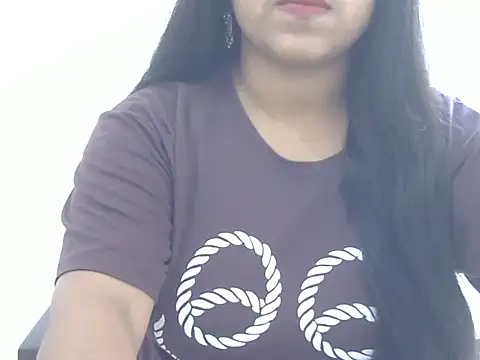 Snapshot of LIYO_ chatting on 06-12-26, 05:39 LIYO online show from 06-12-26, 05:39