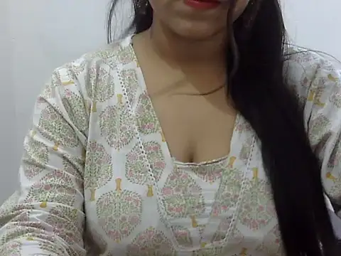 Snapshot of LIYO_ chatting on 07-10-26, 10:51 LIYO online show from 07-10-26, 10:51