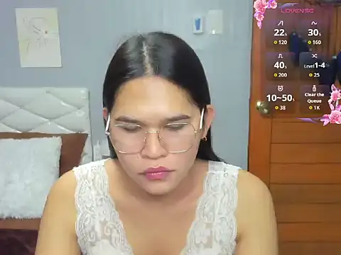 Snapshot of AlianaBlair chatting on 10-04-25, 08:18 AlianaBlair online show from 10-04-25, 08:18