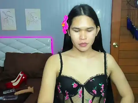 Snapshot of AlianaBlair chatting on 10-30-25, 11:22 AlianaBlair online show from 10-30-25, 11:22