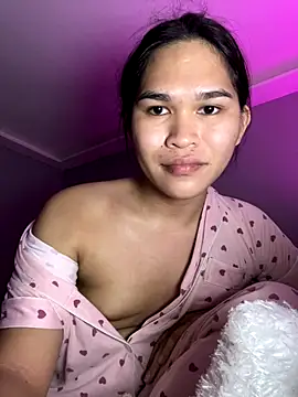 Snapshot of AlianaBlair chatting on 11-07-25, 02:50 AlianaBlair online show from 11-07-25, 02:50