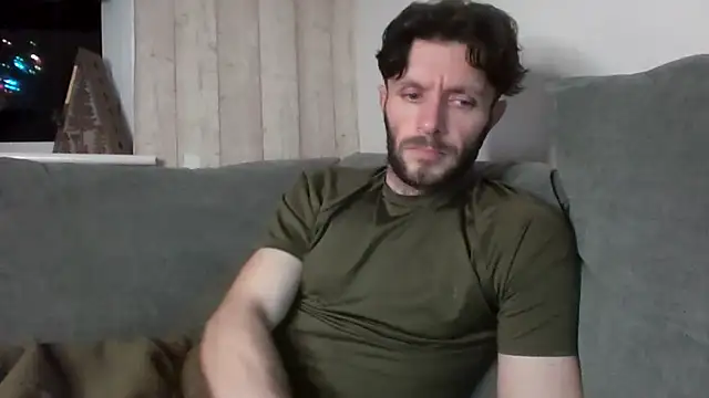 Snapshot of MasterJakeJohns chatting on 12-18-25, 11:22 MasterJakeJohns online show from 12-18-25, 11:22