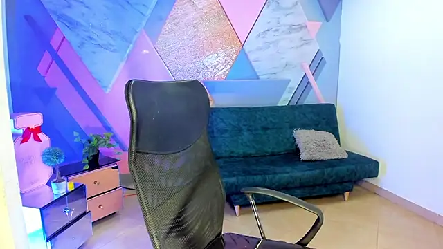 keytinthomson  online show from 09-23-25, 07:17