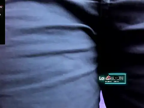 Snapshot of Emy_Latin chatting on 09-20-25, 12:50 Emy Latin online show from 09-20-25, 12:50