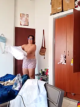 saenz eymi online show from 02-27-26, 02:06