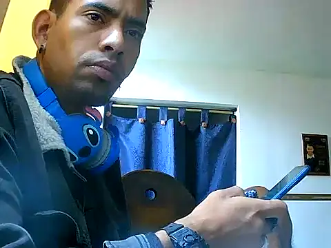 Negritohot2828 online show from 04-20-26, 03:15