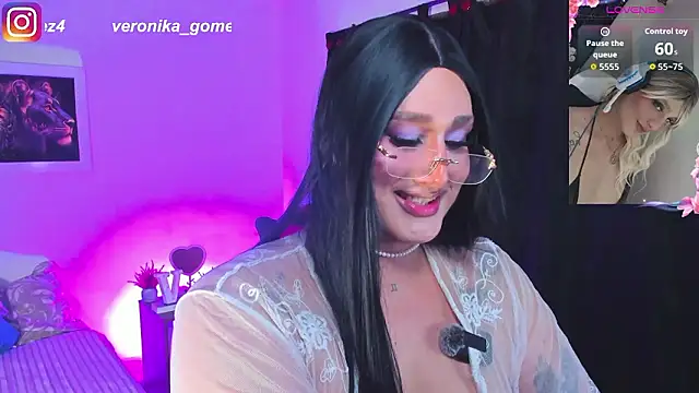 Sweetveronik 44 online show from 03-12-26, 12:17