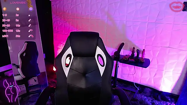 Snapshot of violetjane chatting on 09-13-25, 05:13 violetjane online show from 09-13-25, 05:13