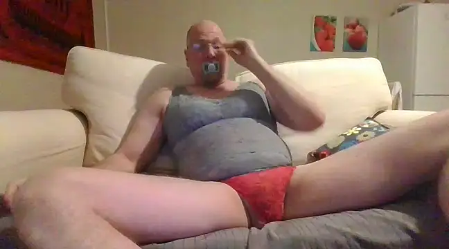 Snapshot of Boddman chatting on 03-19-25, 06:44 Boddman online show from 03-19-25, 06:44