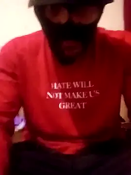 Golonzo1996 online show from 11-30-25, 01:09