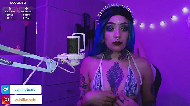 vainilla doll online show from 01-16-26, 11:20