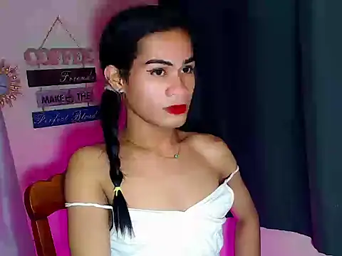 bellalot online show from 12-19-25, 07:37