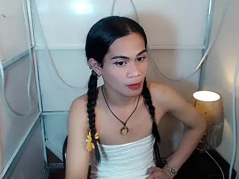 bellalot online show from 02-18-26, 01:23