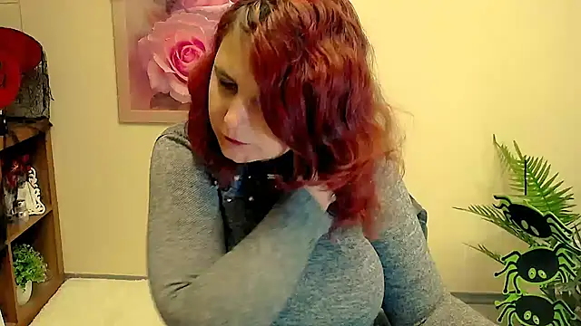 TwoBigSuns online show from 10-17-25, 07:33