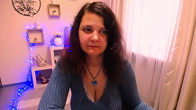 TwoBigSuns online show from 07-10-26, 07:23