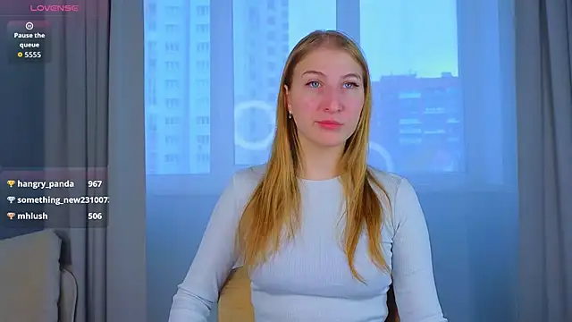 LorettaGladman online show from 09-26-25, 04:05