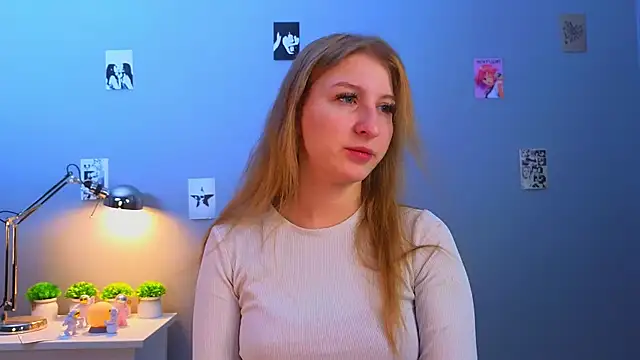 LorettaGladman online show from 11-24-25, 04:12