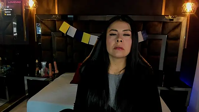 Snapshot of Aniajoness_ chatting on 09-27-25, 04:39 Aniajoness online show from 09-27-25, 04:39