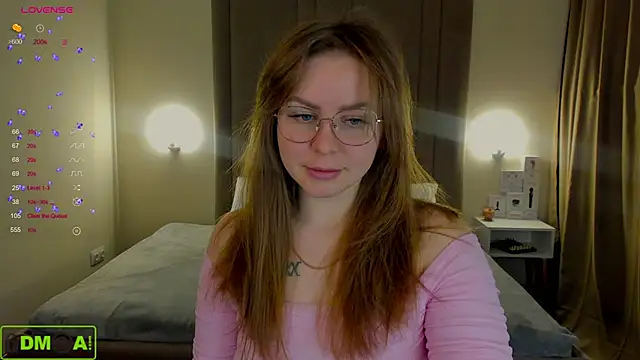 MikaBloom online show from 11-30-25, 02:04