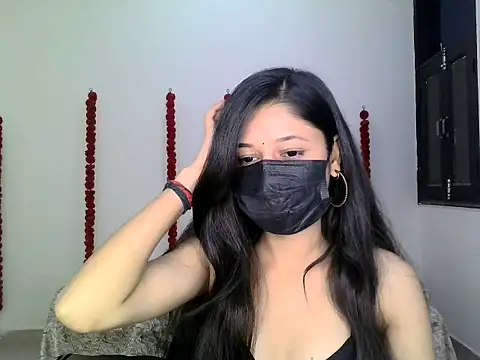 Snapshot of GUDIYA_BAB chatting on 11-02-25, 06:05 GUDIYA BAB online show from 11-02-25, 06:05