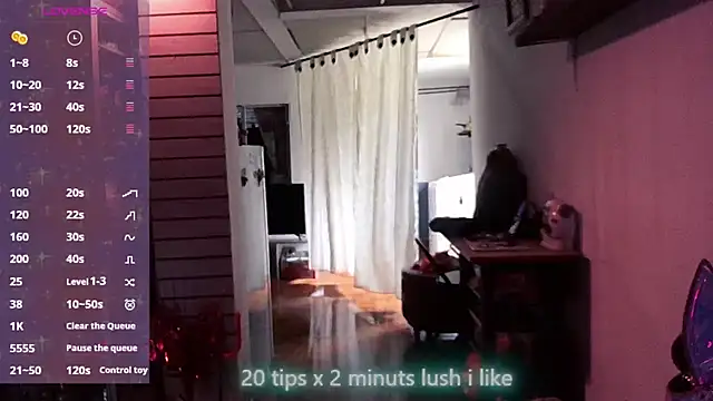 xinamora online show from 10-26-25, 04:02