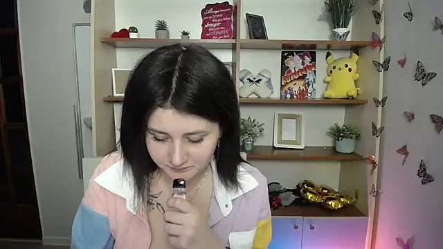 Snapshot of Katrin_kiss_ chatting on 05-05-26, 12:35 Katrin kiss online show from 05-05-26, 12:35