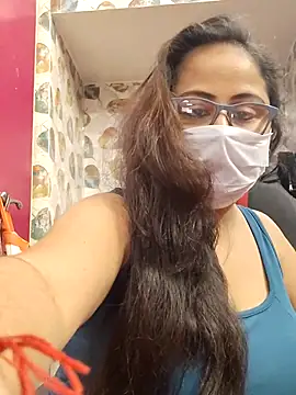 nisha 1110 online show from 01-14-26, 03:17