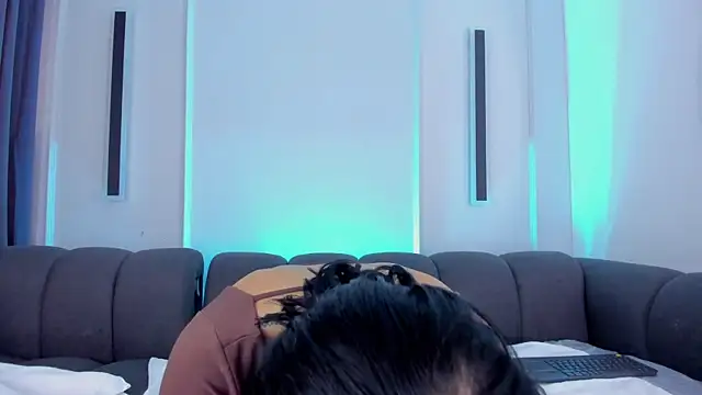 Snapshot of axaras chatting on 09-19-25, 12:39 axaras online show from 09-19-25, 12:39