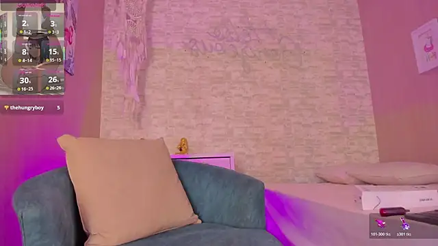 Snapshot of axaras chatting on 11-10-25, 08:19 axaras online show from 11-10-25, 08:19