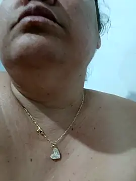 yaneth  online show from 11-07-25, 11:49