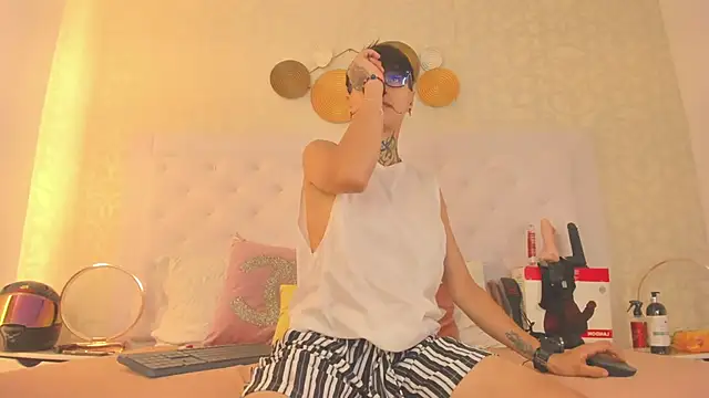 Snapshot of b3k_afrodict chatting on 09-22-25, 07:27 b3k afrodict online show from 09-22-25, 07:27