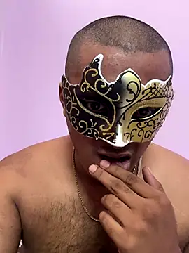 Snapshot of VVcouple chatting on 11-24-25, 07:08 VVcouple online show from 11-24-25, 07:08