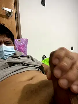 lDarkGreyl online show from 11-21-25, 04:11