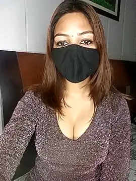 Snapshot of Hot_malika19 chatting on 11-23-25, 06:35 Hot malika19 online show from 11-23-25, 06:35