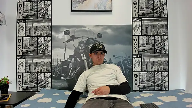 Light Haze online show from 10-22-25, 03:34