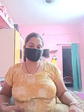 Snapshot of biggbobbsgirl chatting on 09-13-25, 04:51 biggbobbsgirl online show from 09-13-25, 04:51