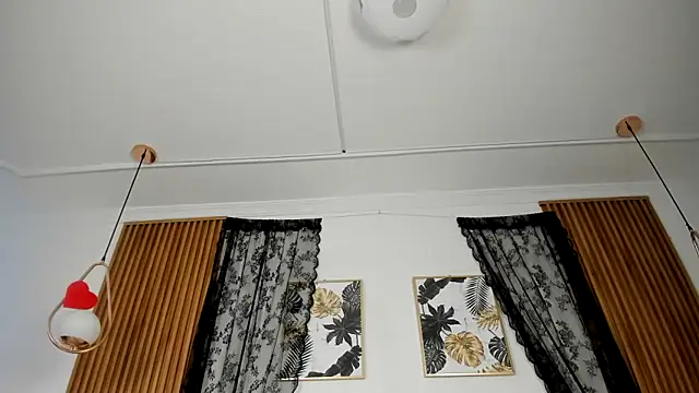 NicolWhite online show from 03-02-26, 12:56