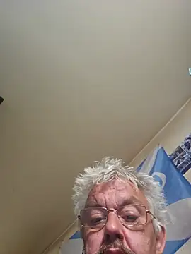 Snapshot of Fonse1860 chatting on 06-26-26, 06:51 Fonse1860 online show from 06-26-26, 06:51