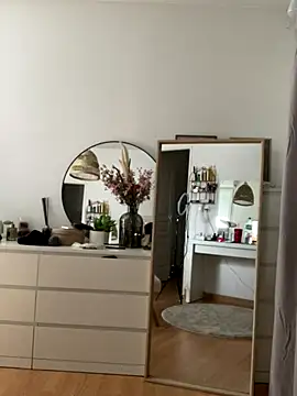 chloedlm5 online show from 01-08-26, 09:55