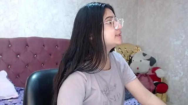 laurenelove online show from 09-18-25, 02:35