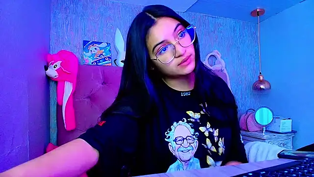 laurenelove online show from 11-29-25, 03:53