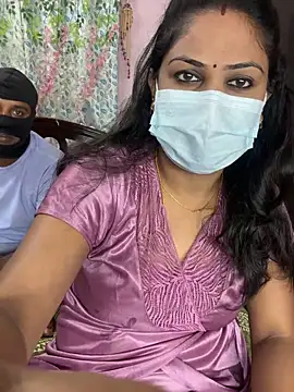 Lovlycouple1 online show from 04-06-26, 08:48
