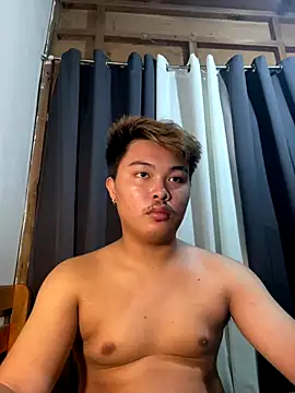 Snapshot of Lustfulljohnx chatting on 12-14-25, 01:27 Lustfulljohnx online show from 12-14-25, 01:27