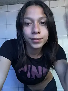 Snapshot of Tania_Gate chatting on 05-14-26, 10:49 Tania Gate online show from 05-14-26, 10:49