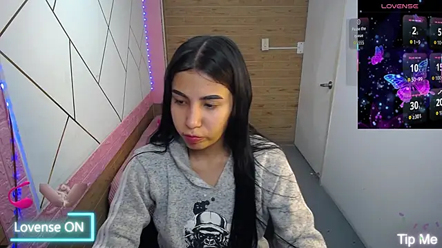 isabella rossee online show from 11-05-25, 07:58