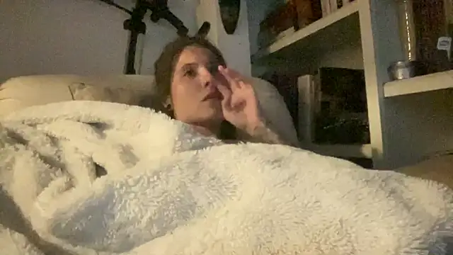 Snapshot of dddasani chatting on 10-04-25, 03:26 dddasani online show from 10-04-25, 03:26