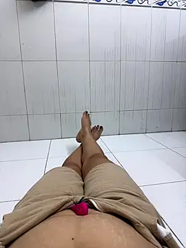 sharon-Hanna online show from 09-26-25, 03:43