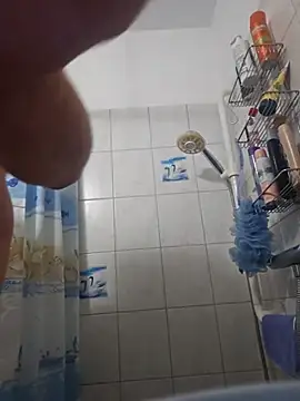 Atawolf87 online show from 10-18-25, 06:16