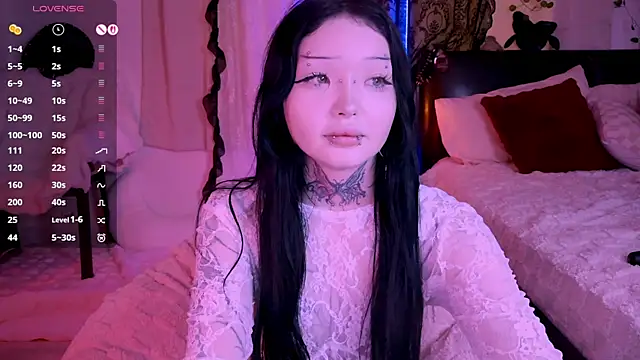 Lein Bone online show from 11-28-25, 12:02