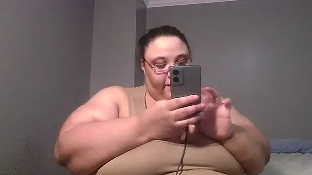 Snapshot of SexyBBW10790 chatting on 07-08-26, 12:04 SexyBBW10790 online show from 07-08-26, 12:04